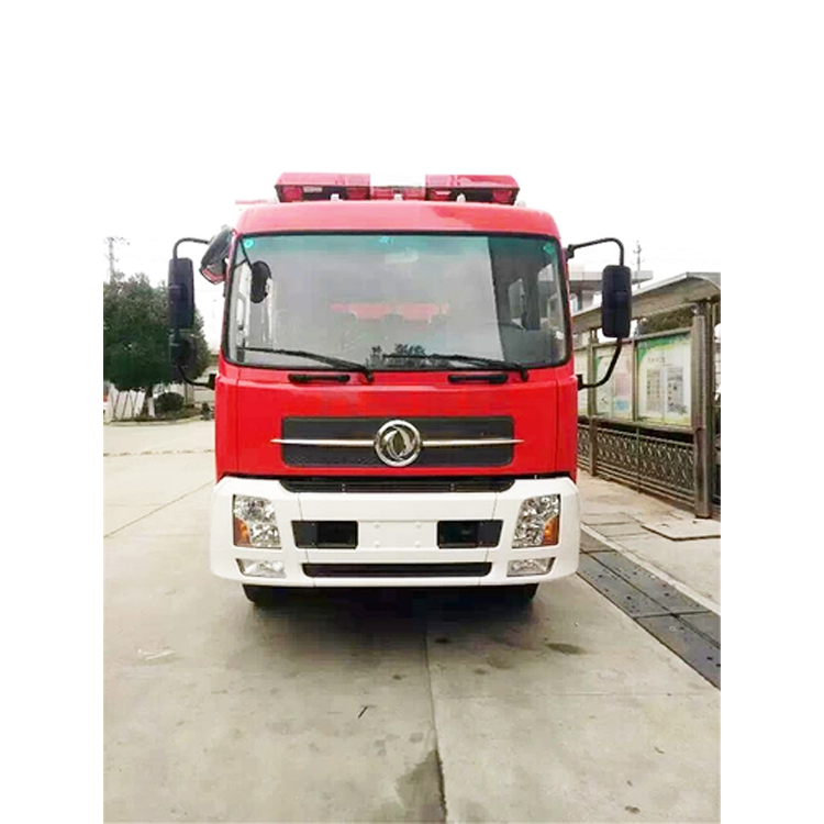 Dongfeng 10000L fire fighting truck